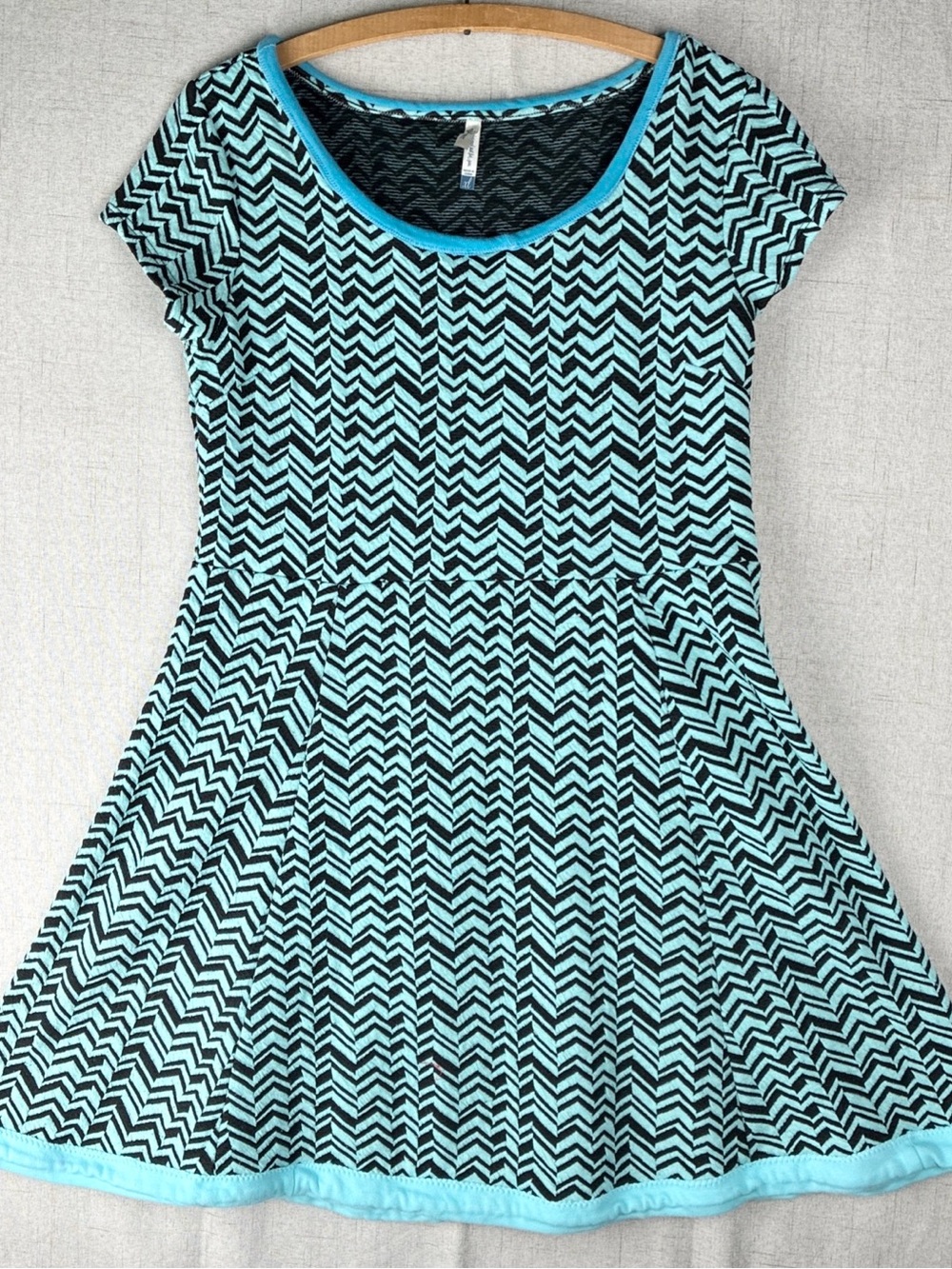 Wallflower Dress XL Retro Skater Teal Black Zig Zag Thicker Fabric Indie Sleaze